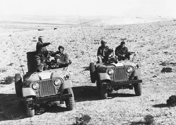 1972 אוגוסטים ונובמברים בקורס תולר