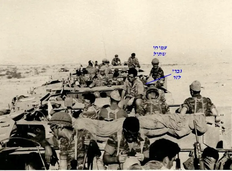 שתיל וגברי לזר לפני יציאה לחיץ בערבה