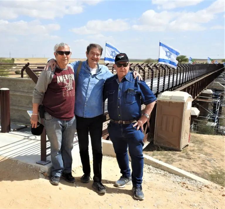 שקד יעקב גוזובסקי עמיחי שתיל חנוך חן